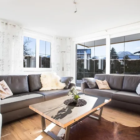 Haus Alpgaustrasse - Ferienhaeuser Alpenglueck Holiday home Oberstdorf