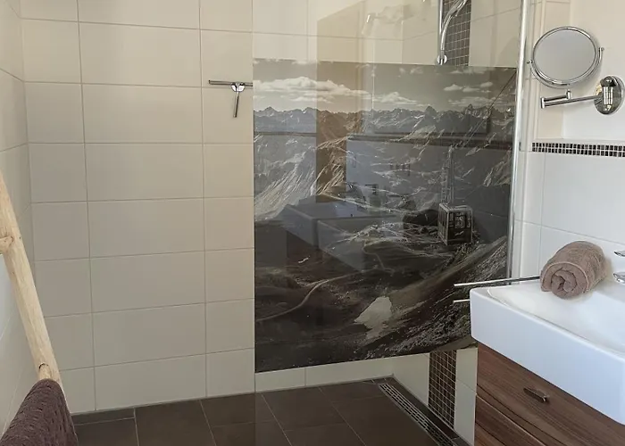 Haus Alpgaustrasse - Ferienhaeuser Alpenglueck * Oberstdorf